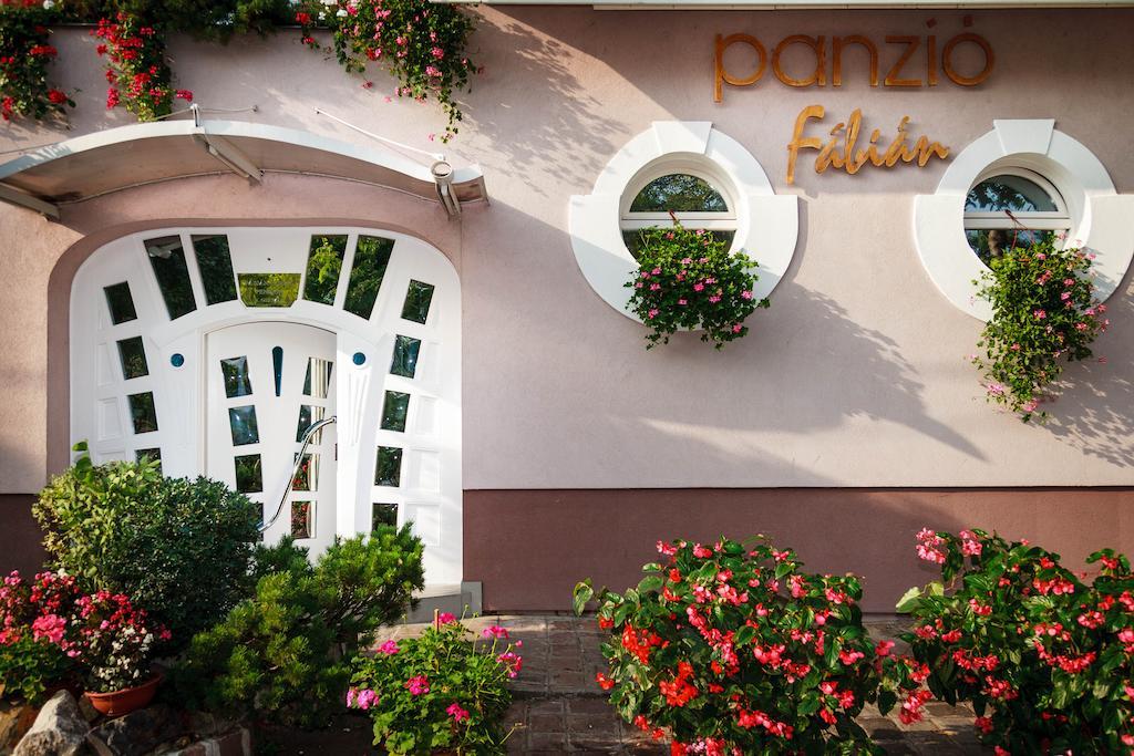 Fabian Panzio Hotel Kecskemet Exterior photo